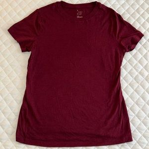Target (A New Day), maroon, T-shirt. Size small.